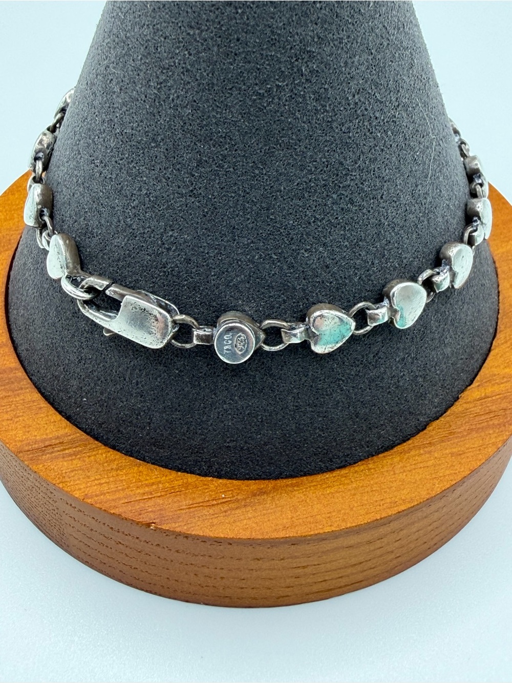 Tiffany & Co. 925 Silver Heart Link Bracelet - Picture 3 of 15